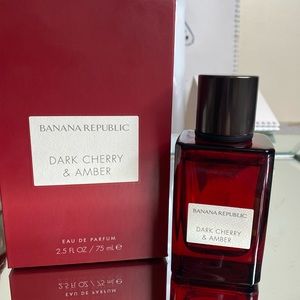 Banana Republic Dark Cherry & Amber 2.5